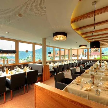 Panorama Hotel 4*